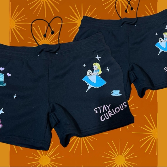 Disney Classic Black  Women Short Size Small - Picture 4 of 14